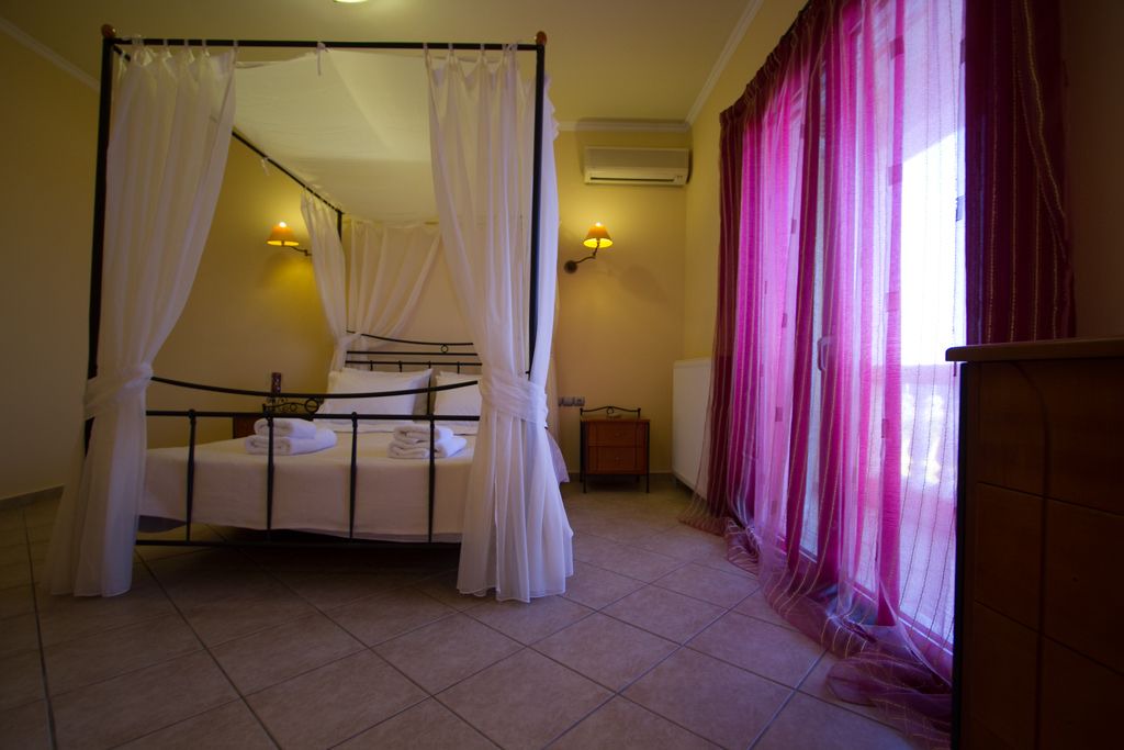 Photo of Bedroom in Sternes