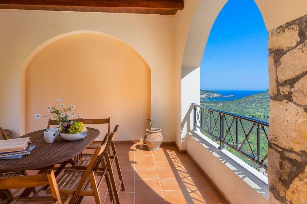 Photo of Bedroom in Vlichada