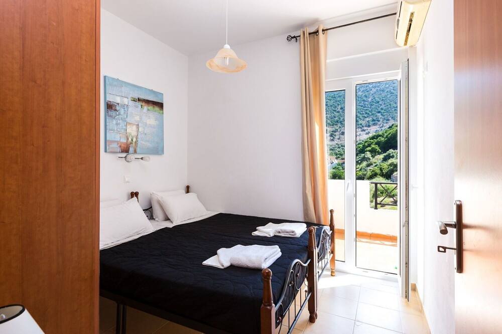 Photo of Bedroom in Vlichada