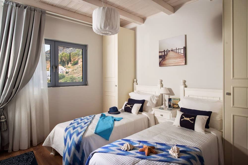 Photo of Bedroom in Koutouloufari