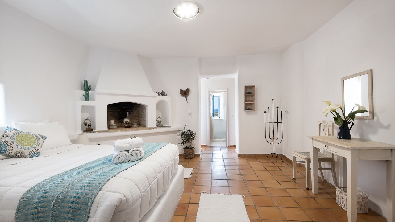 Photo of Bedroom in Houlakia