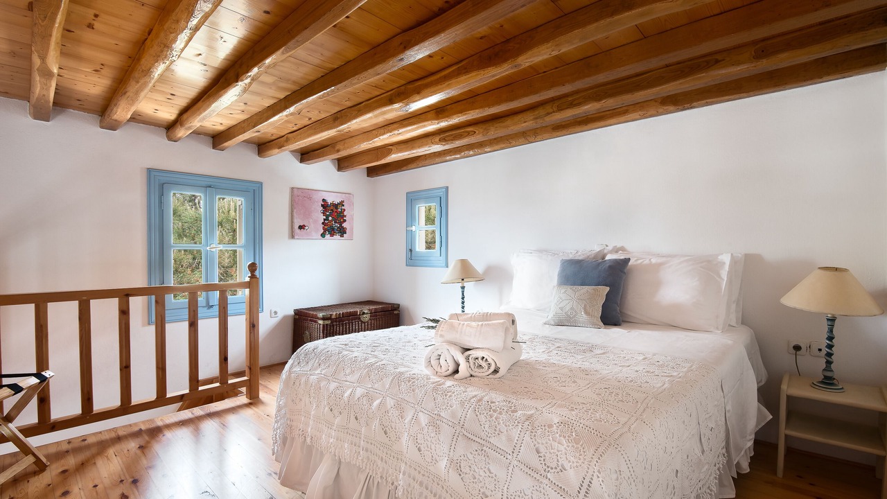 Photo of Bedroom in Houlakia
