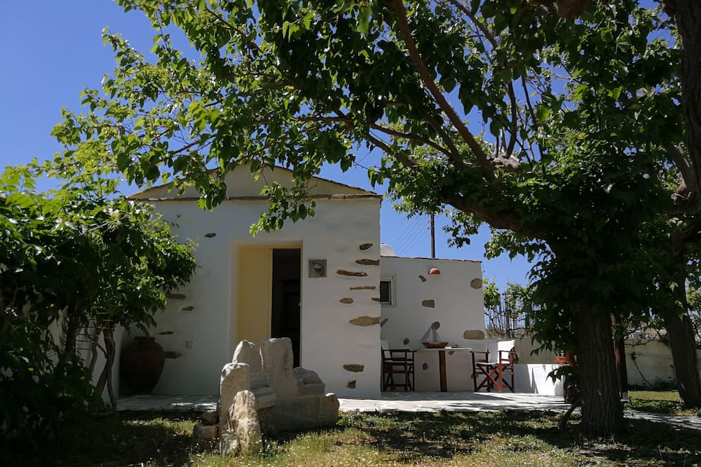 Photo of Others in Parasporos