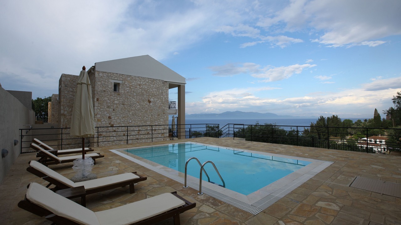 Photo of Outdoor in Longos