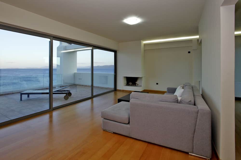 Photo of Livingroom in Agii Theodori