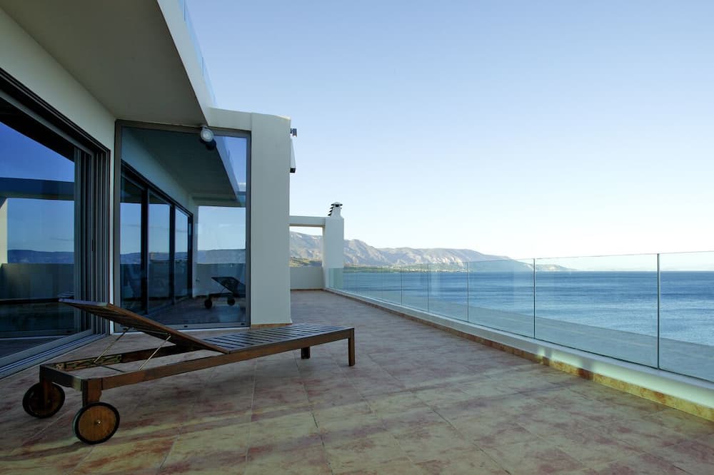Photo of Patio Balcony in Agii Theodori