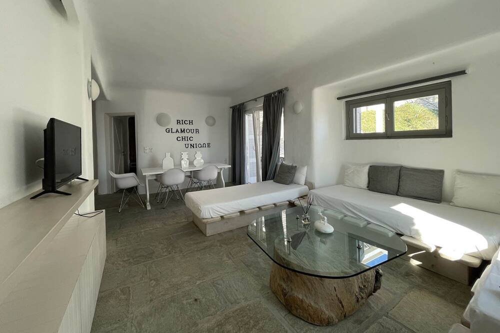 Photo of Livingroom in Paradise