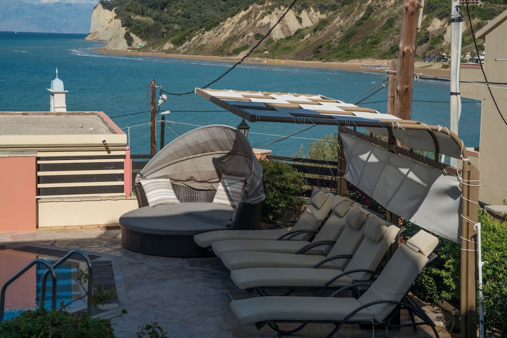 Photo of Patio Balcony in Agios Stefanos Avliotes