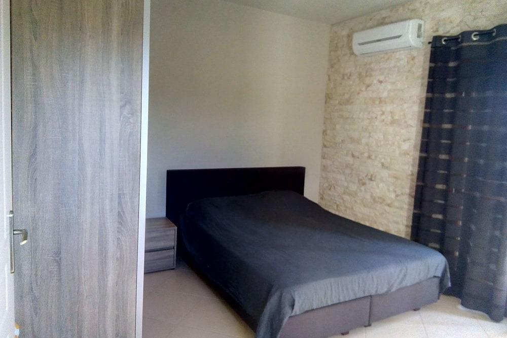 Photo of Bedroom in Darmarochori