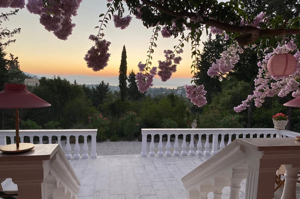Photo of Patio Balcony in Gazatika