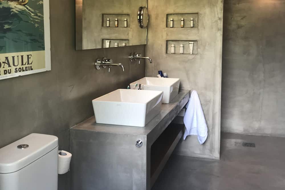 Photo of Bathroom in Gazatika