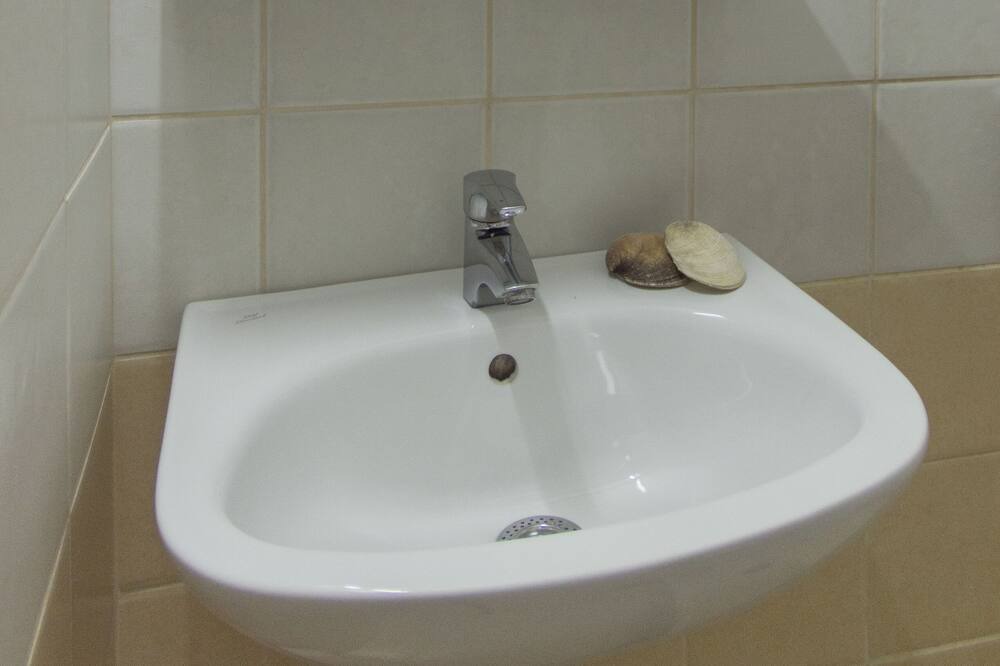 Photo of Bathroom in Kavos