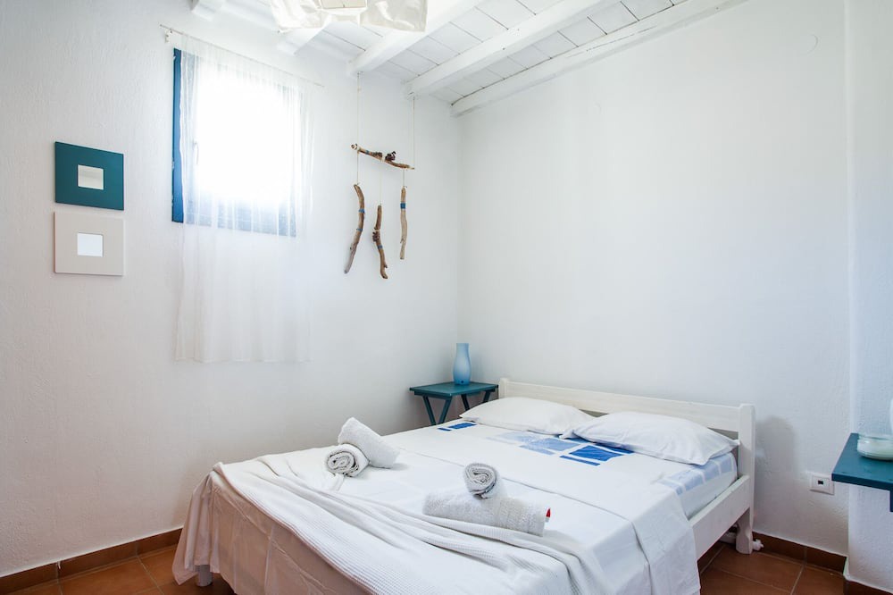 Photo of Bedroom in Kalafatis