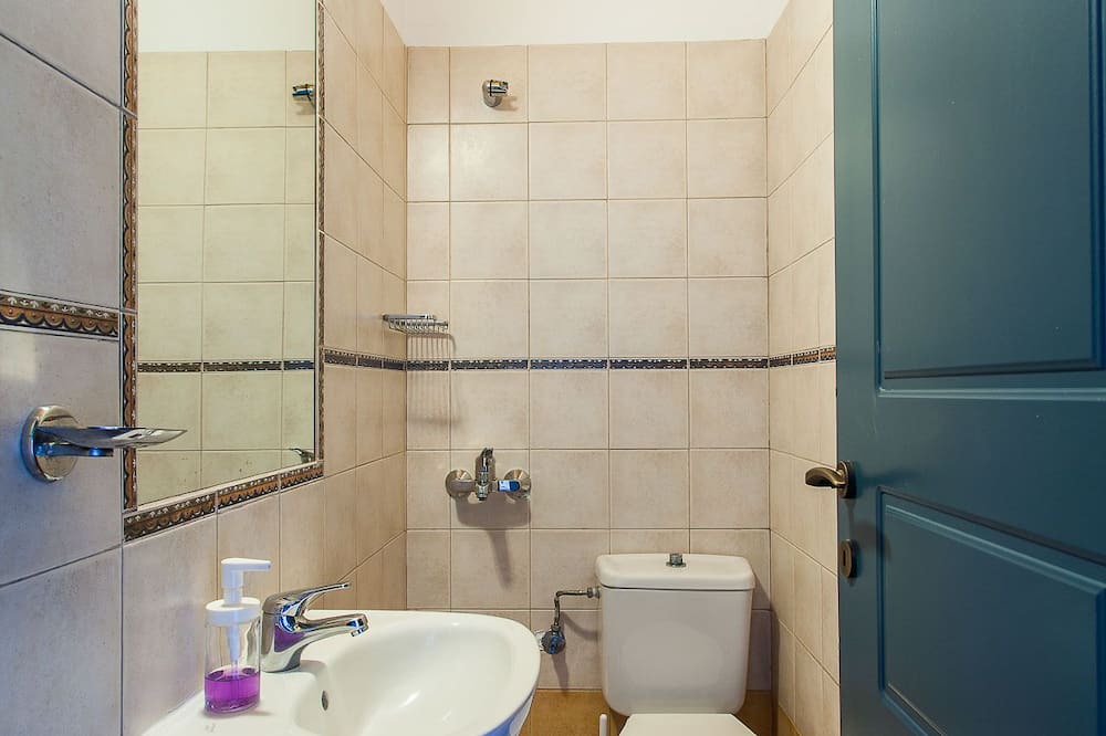 Photo of Bathroom in Kalafatis