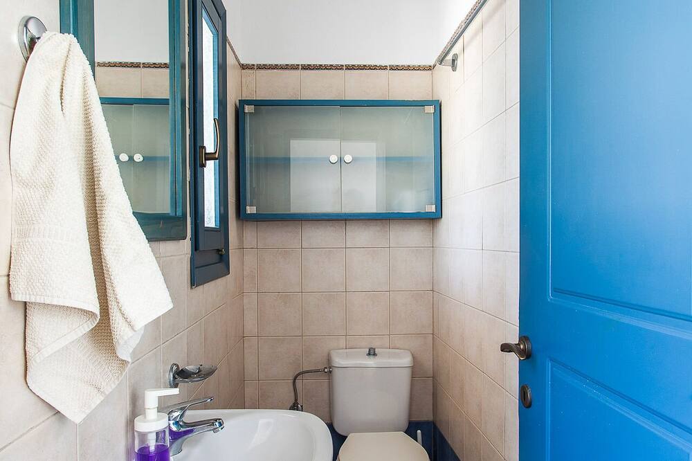 Photo of Bathroom in Kalafatis