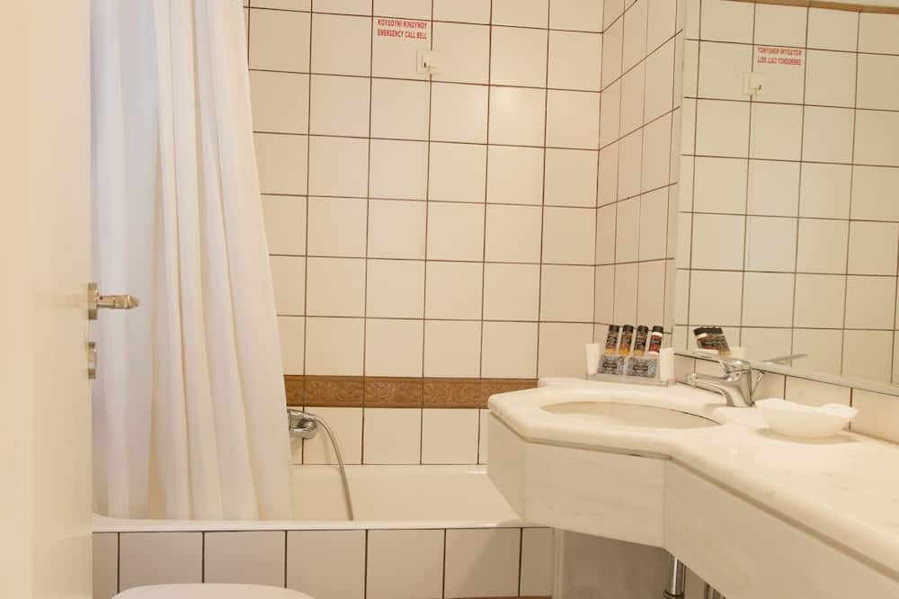 Photo of Bathroom in Ilisia