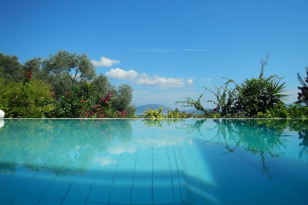 Photo of Outdoor in Dryopi