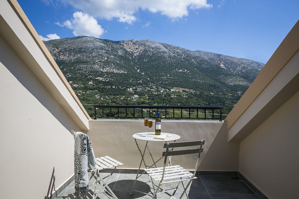 Photo of Patio Balcony in Divarata