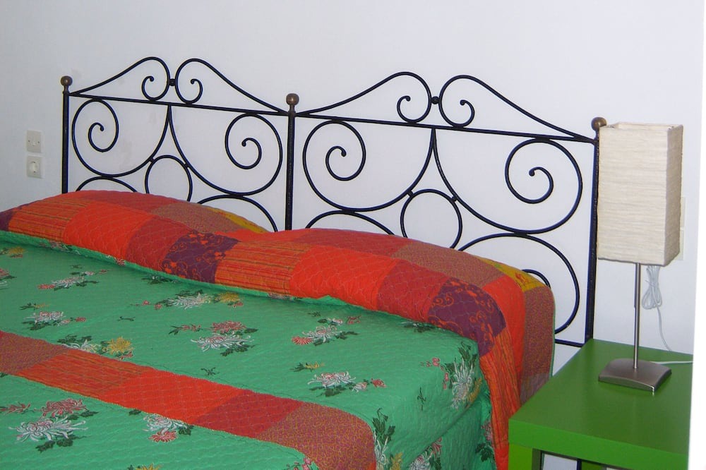 Photo of Bedroom in Koutsi