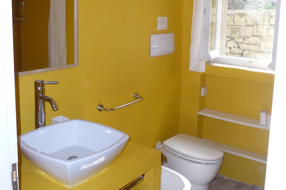 Photo of Bathroom in Koutsi