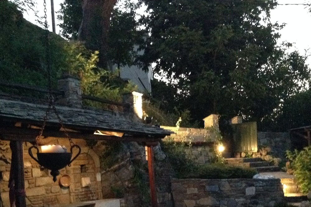 Photo of Others in Mouresi