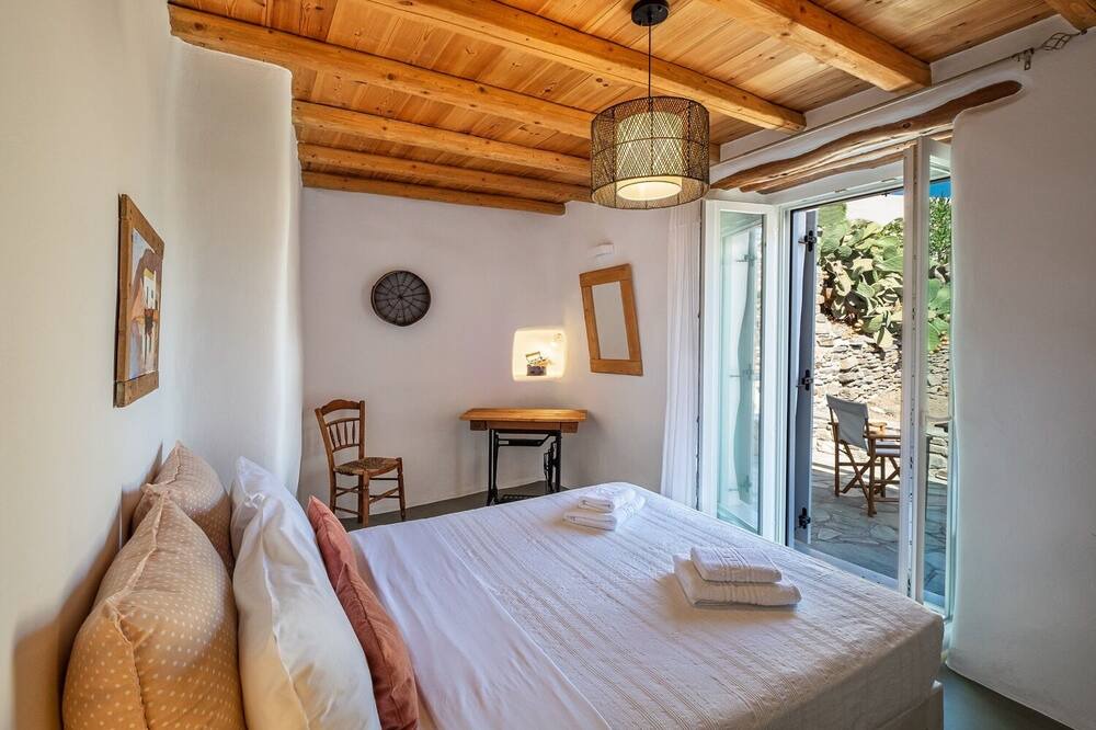 Photo of Bedroom in Krotiri