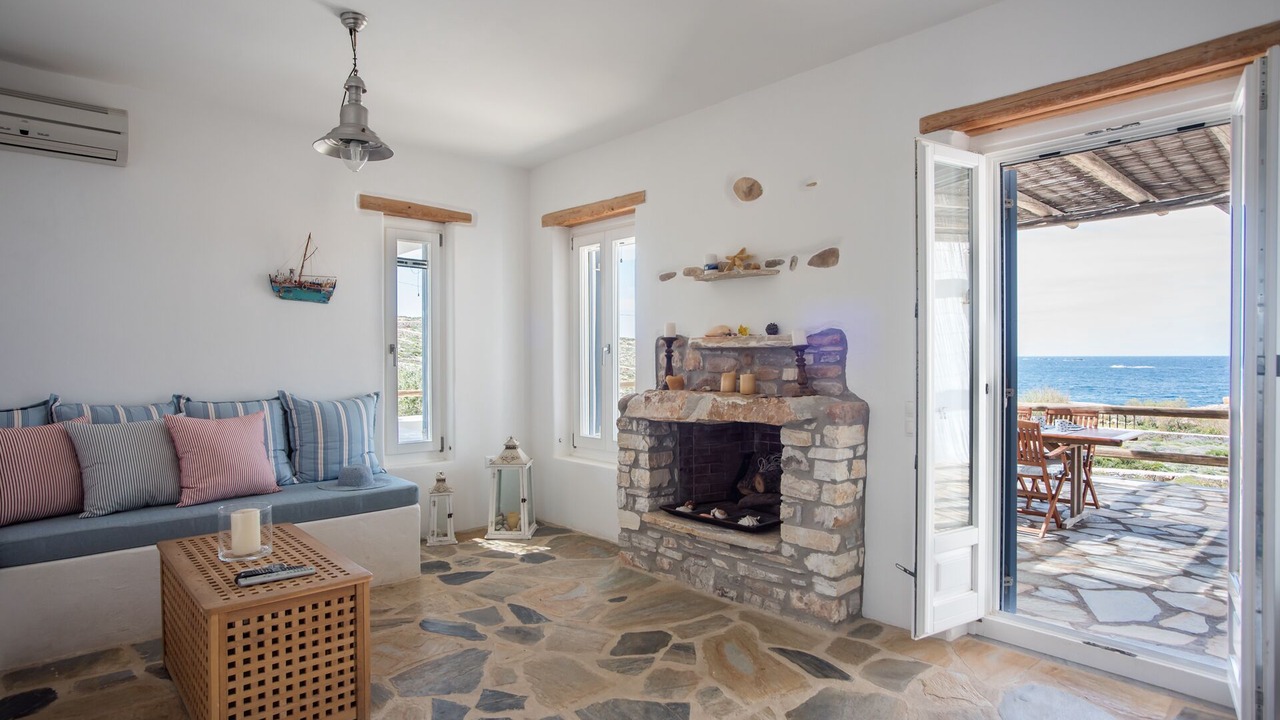 Photo of Livingroom in Parasporos