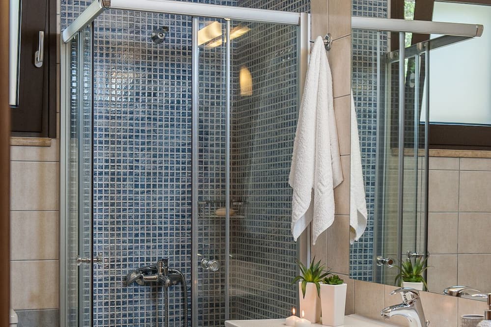 Photo of Bathroom in Spilia
