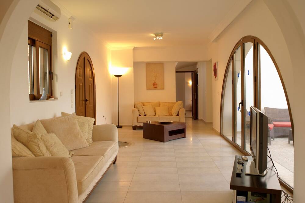Photo of Livingroom in Lindos