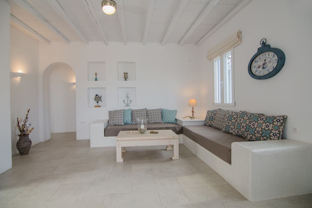 Photo of Livingroom in Magganari