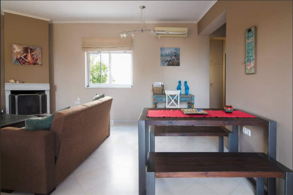 Photo of Livingroom in Paralias