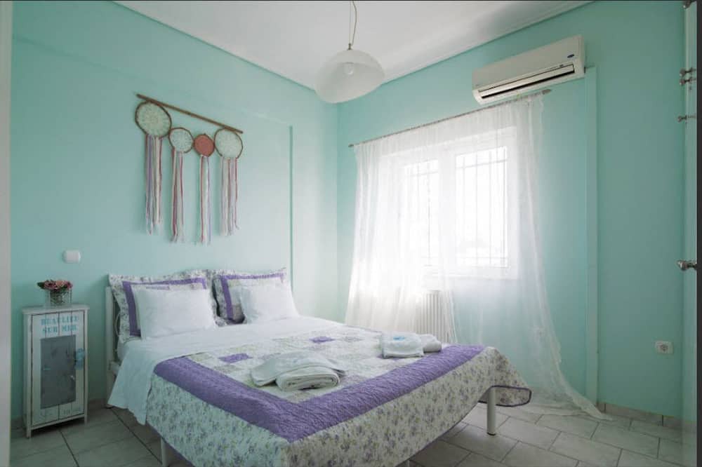 Photo of Bedroom in Paralias