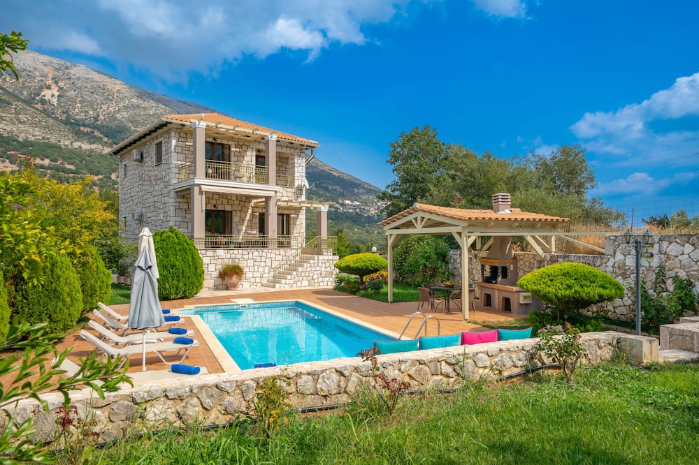 Photo of Outdoor in Logarata