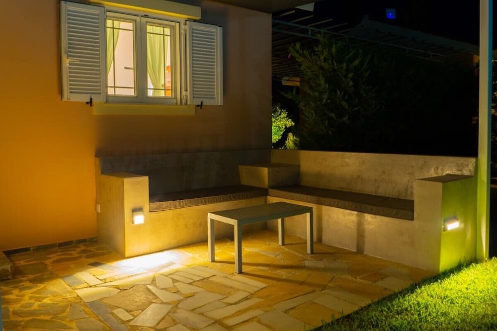 Photo of Patio Balcony in Ntomata