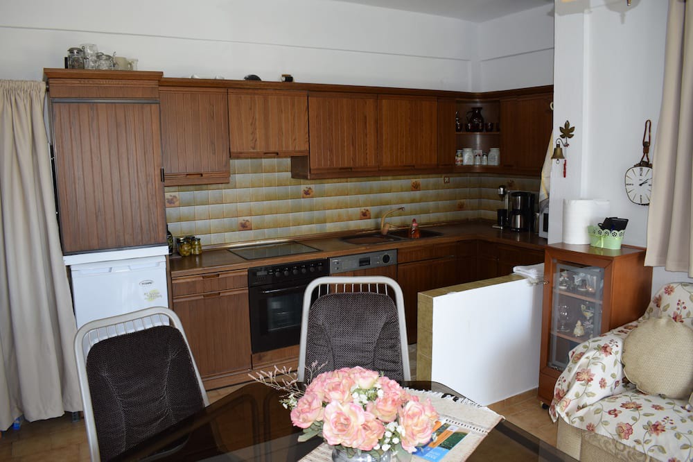 Photo of Kitchen in Psakoudia