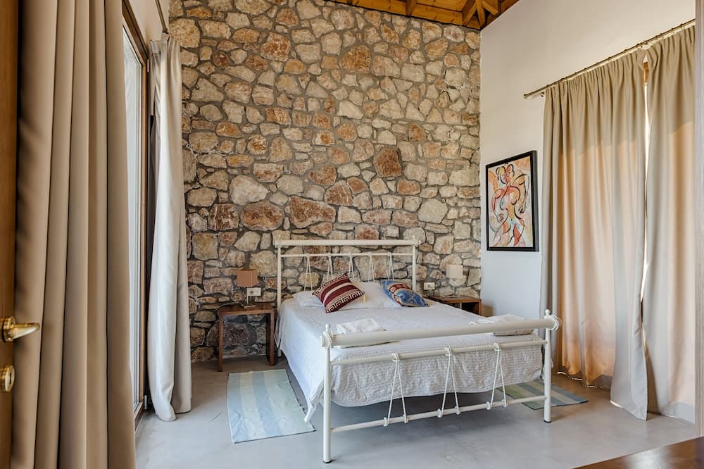 Photo of Bedroom in Kamiros