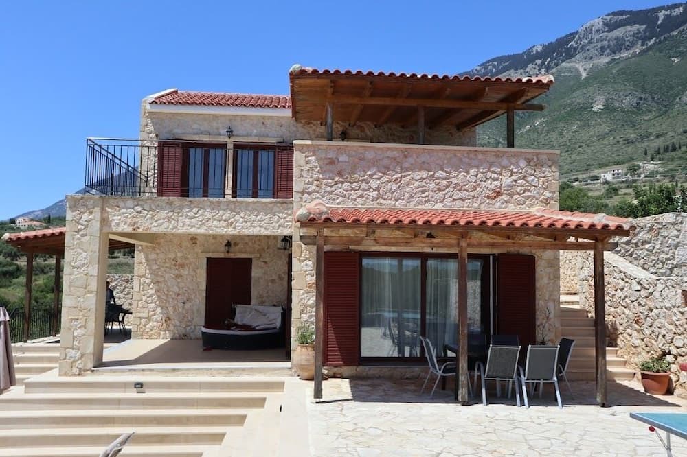 Photo of Outdoor in Kateleios