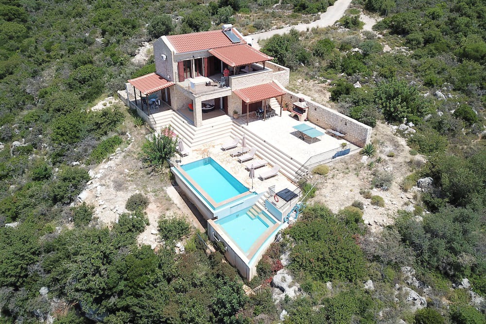 Photo of Outdoor in Kateleios