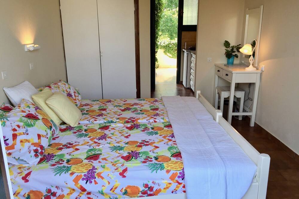Photo of Bedroom in Moraitika