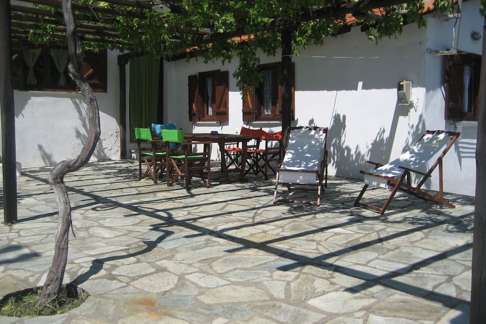 Photo of Patio Balcony in Kato Vrontou