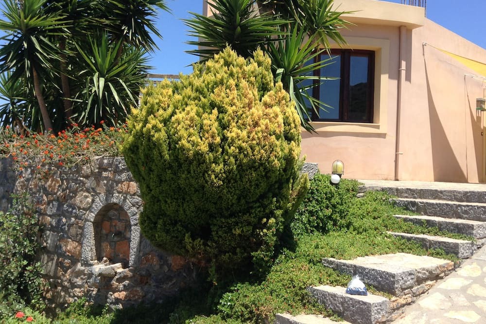 Photo of Outdoor in Kounelion