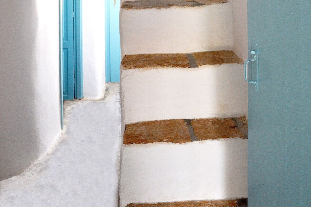 Photo of Others in Folegandros Town