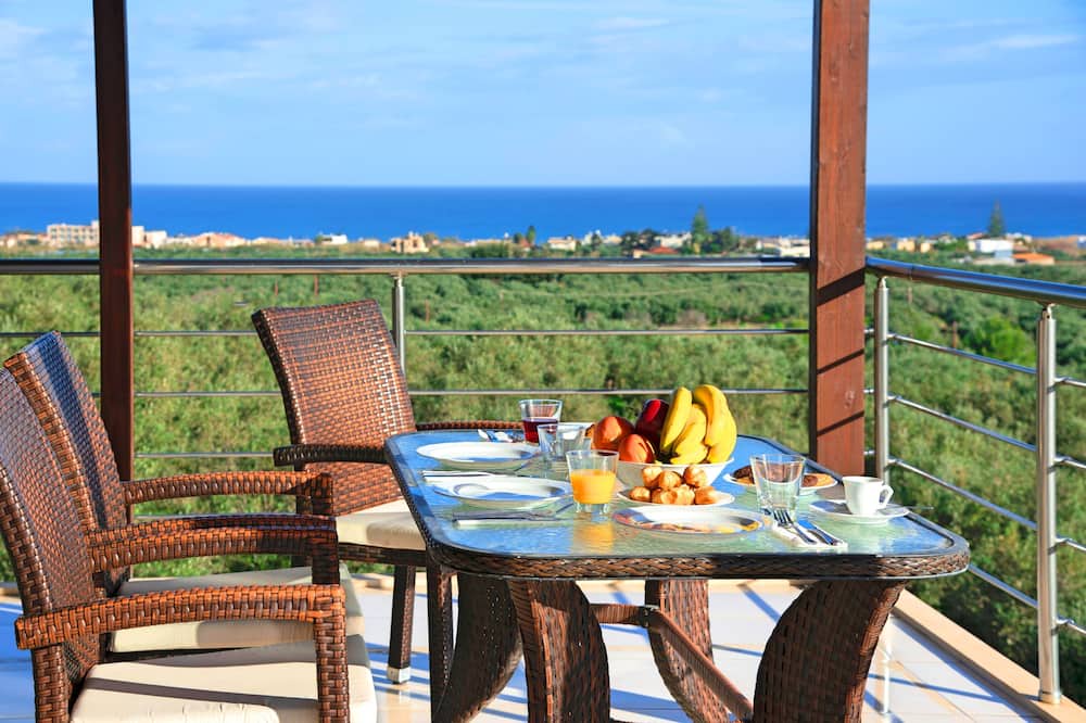 Photo of Patio Balcony in Skoutelonas