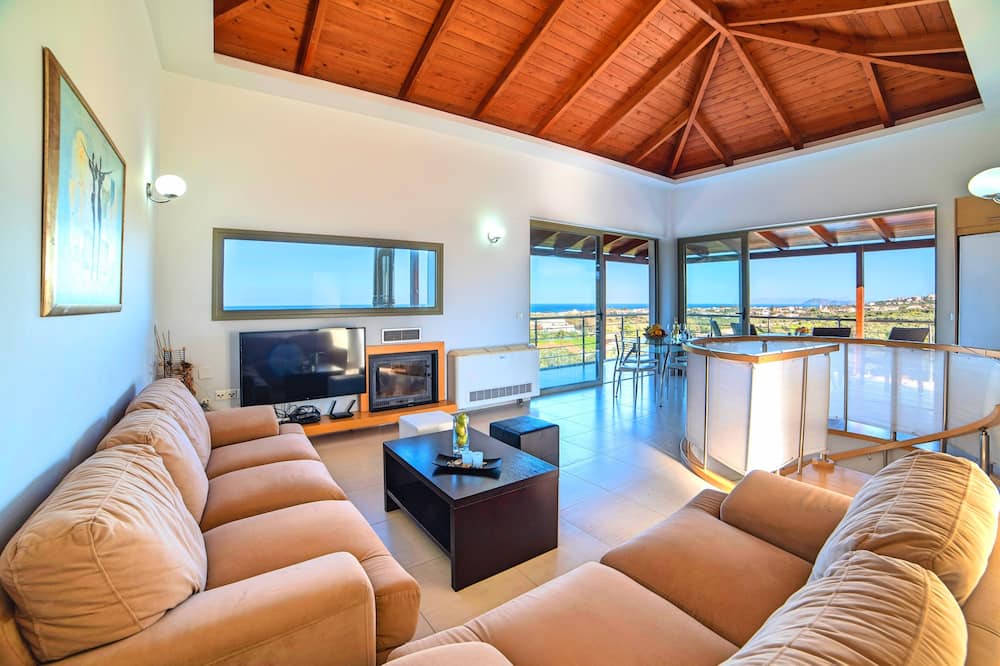 Photo of Livingroom in Skoutelonas