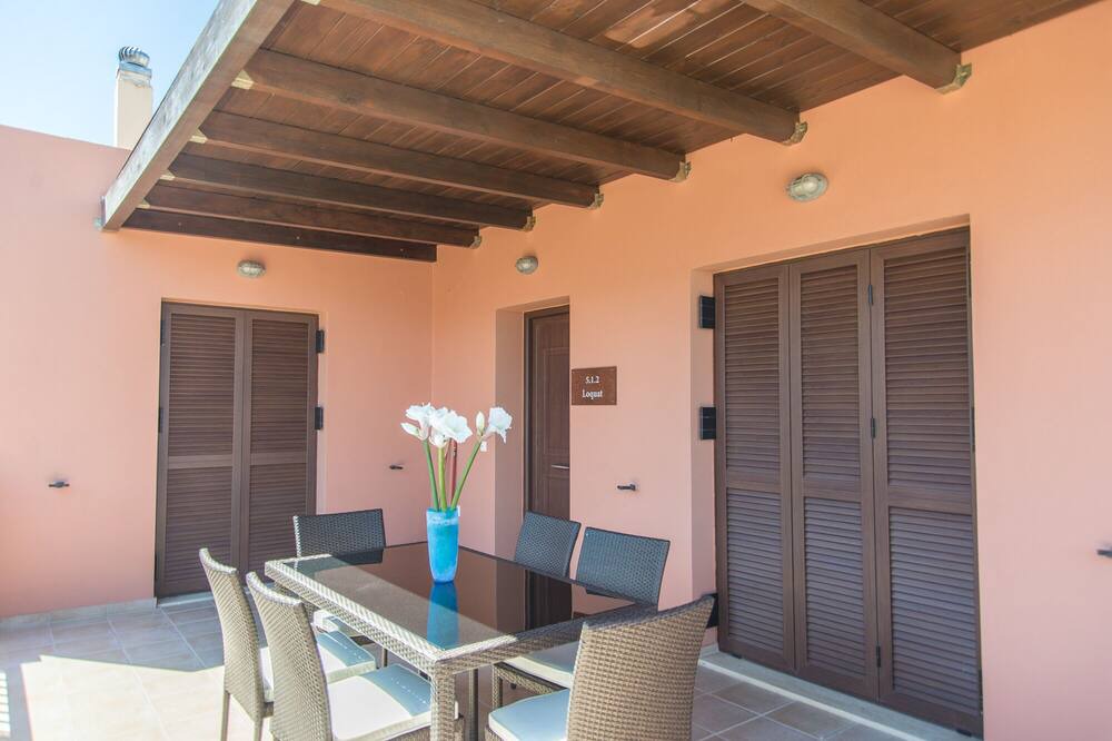 Photo of Patio Balcony in Exopoli