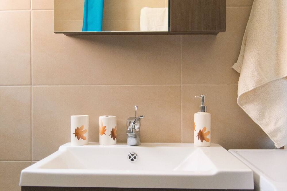 Photo of Bathroom in Exopoli