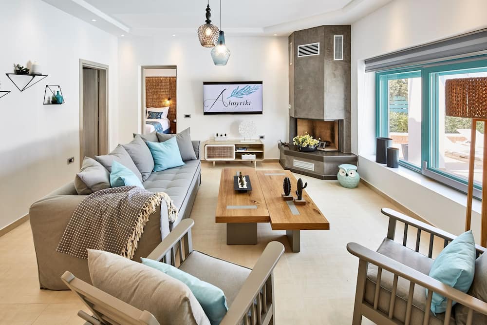 Photo of Livingroom in Monolithos