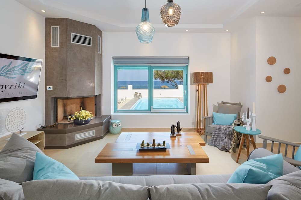 Photo of Livingroom in Monolithos