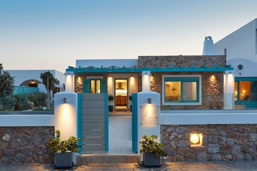 Photo of Outdoor in Monolithos