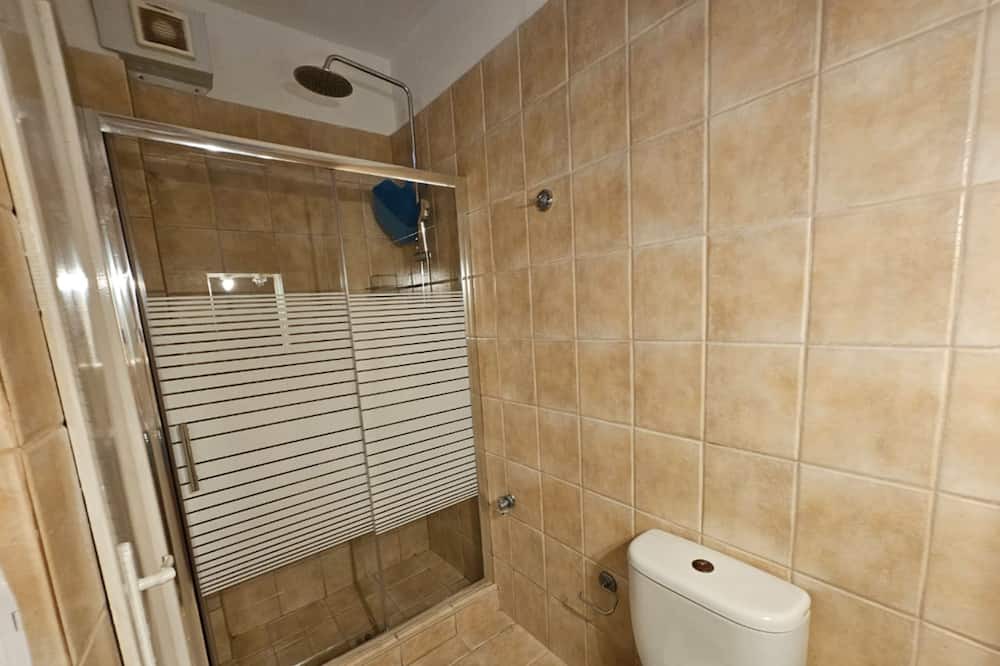 Photo of Bathroom in Parelia